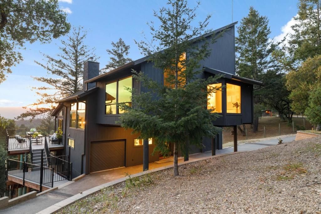 Image 38 of property listing at 1380 Weston Ridge Road, Scotts Valley, CA 95066