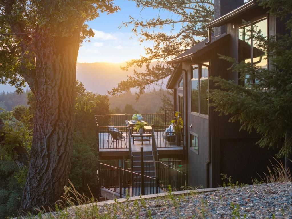 Image 39 of property listing at 1380 Weston Ridge Road, Scotts Valley, CA 95066