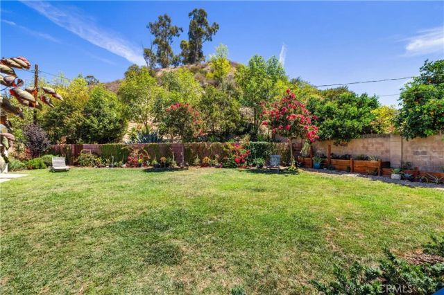622 Comet Avenue, Simi Valley, CA 93065