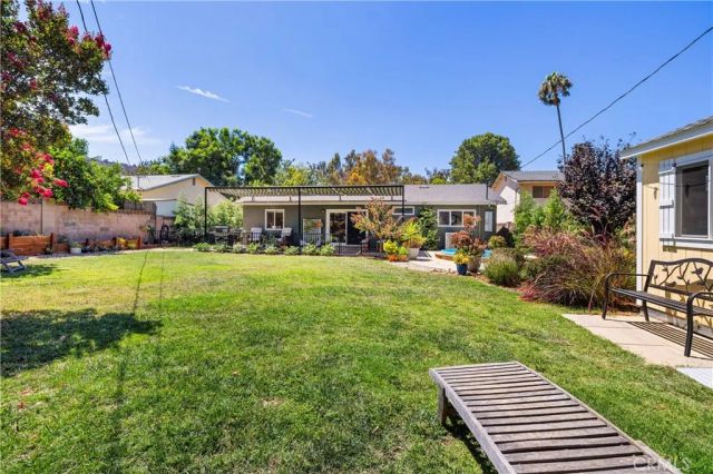 622 Comet Avenue, Simi Valley, CA 93065