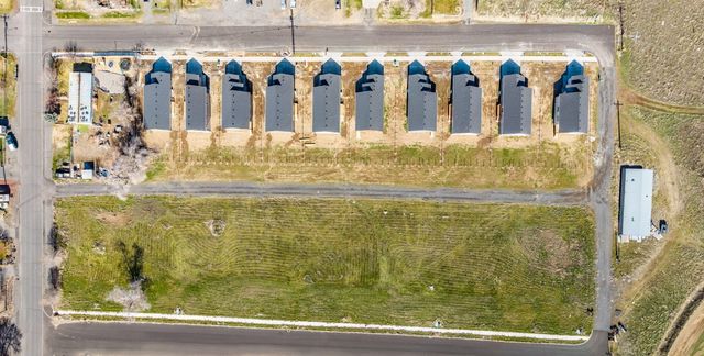 516 SW 6th Street Lot 2, Metolius, OR 97741