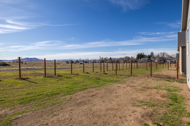 516 SW 6th Street Lot 2, Metolius, OR 97741