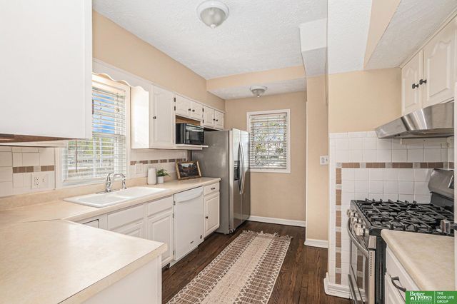 5855 William Street, Omaha, NE 68106