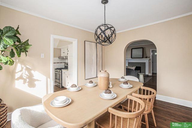 5855 William Street, Omaha, NE 68106