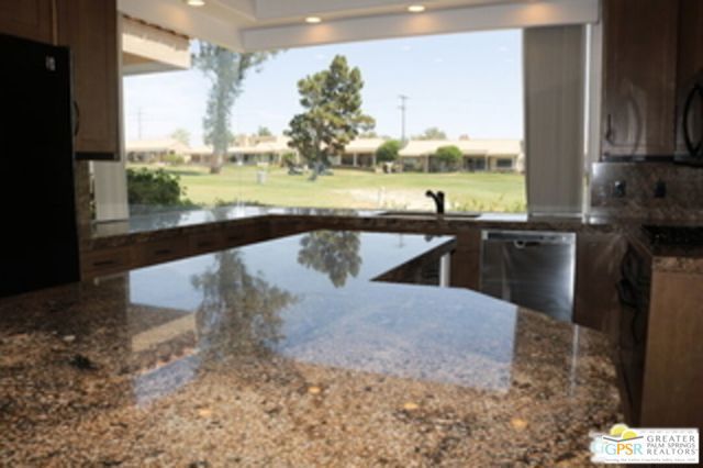 68 Oak Tree Drive, Rancho Mirage, CA 92270