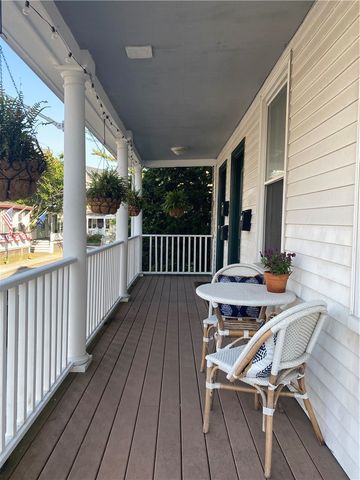 7 Pleasant Street 2, Newport, RI 02840