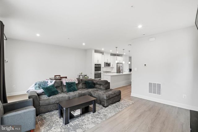 3537 STELLA BLUE DR, Hyattsville, MD 20782