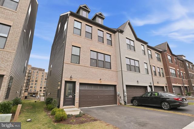 3537 STELLA BLUE DR, Hyattsville, MD 20782