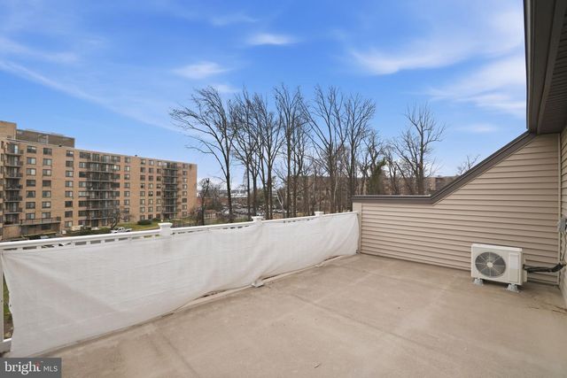 3537 STELLA BLUE DR, Hyattsville, MD 20782