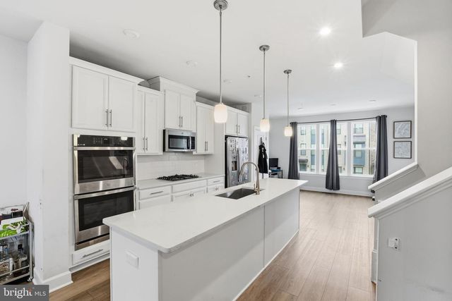 3537 STELLA BLUE DR, Hyattsville, MD 20782