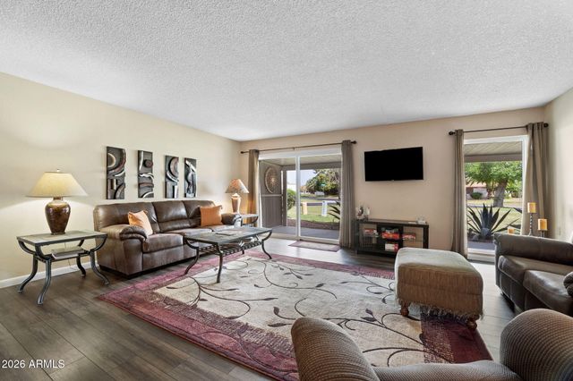 283 LEISURE WORLD --, Mesa, AZ 85206