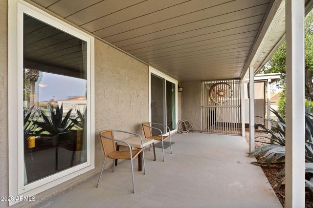 283 LEISURE WORLD --, Mesa, AZ 85206
