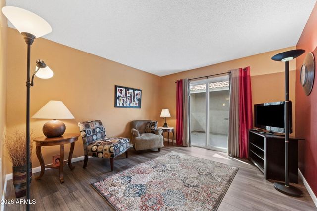 283 LEISURE WORLD --, Mesa, AZ 85206