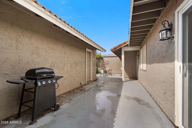 283 LEISURE WORLD --, Mesa, AZ 85206