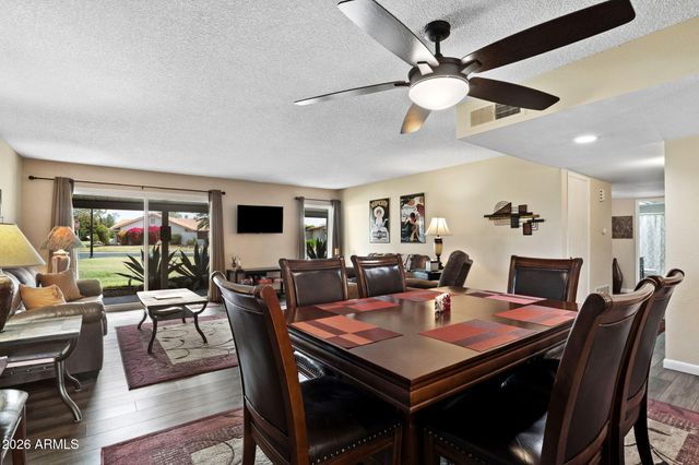 283 LEISURE WORLD --, Mesa, AZ 85206