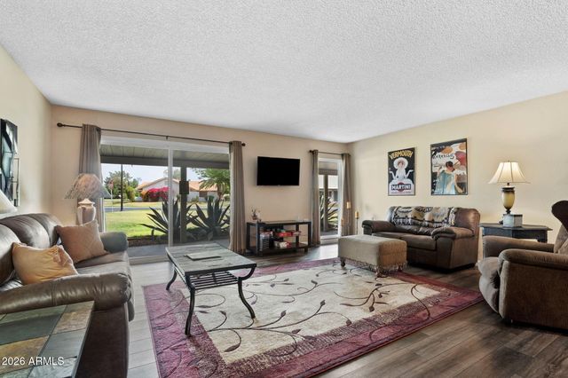 283 LEISURE WORLD --, Mesa, AZ 85206