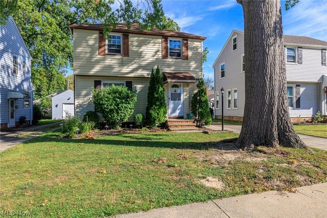 5118 Yorkshire Avenue, Parma, OH 44134