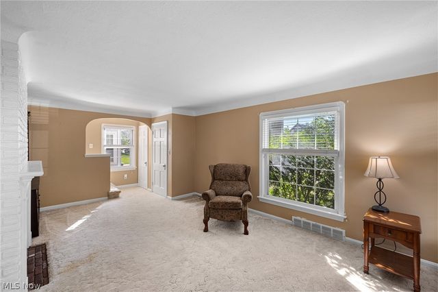 5118 Yorkshire Avenue, Parma, OH 44134