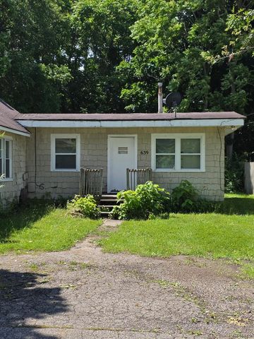 639 Heights Road, Orion Charter Township, MI 48362