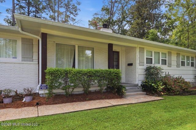 134 Chippewa Circle, Jackson, MS 39211