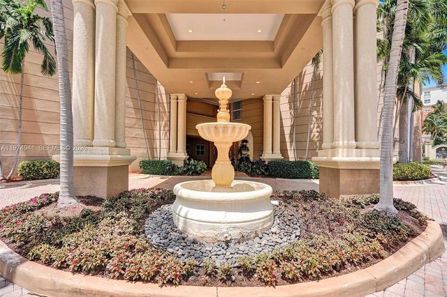 17150 N Bay Rd 2802, Sunny Isles Beach, FL 33160