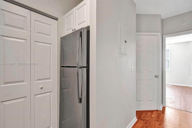 17150 N Bay Rd 2802, Sunny Isles Beach, FL 33160