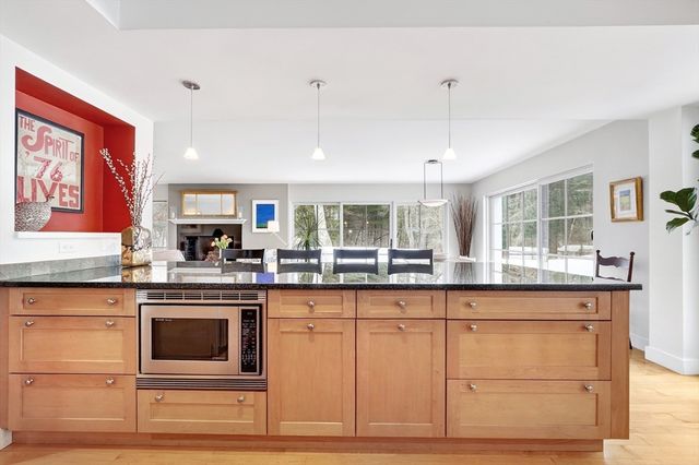 45 Weston Road, Lincoln, MA 01773