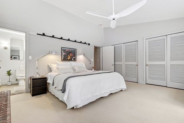 45 Weston Road, Lincoln, MA 01773