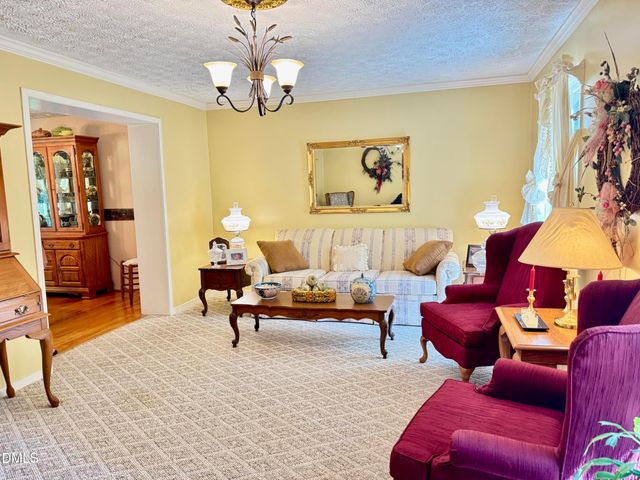 84 Wintergreen Road, Henderson, NC 27537