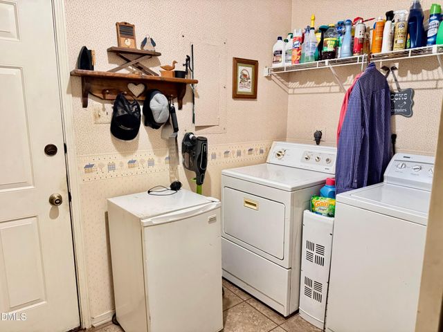 84 Wintergreen Road, Henderson, NC 27537