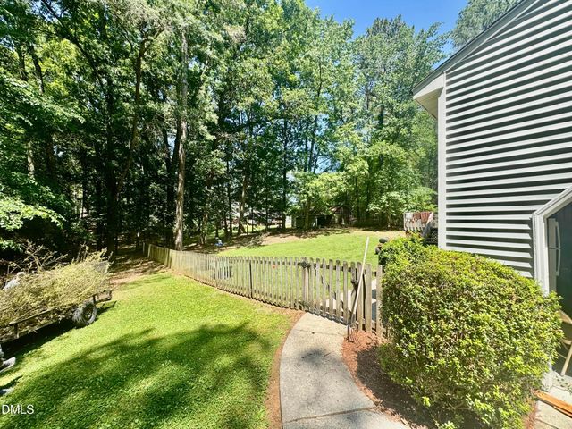 84 Wintergreen Road, Henderson, NC 27537