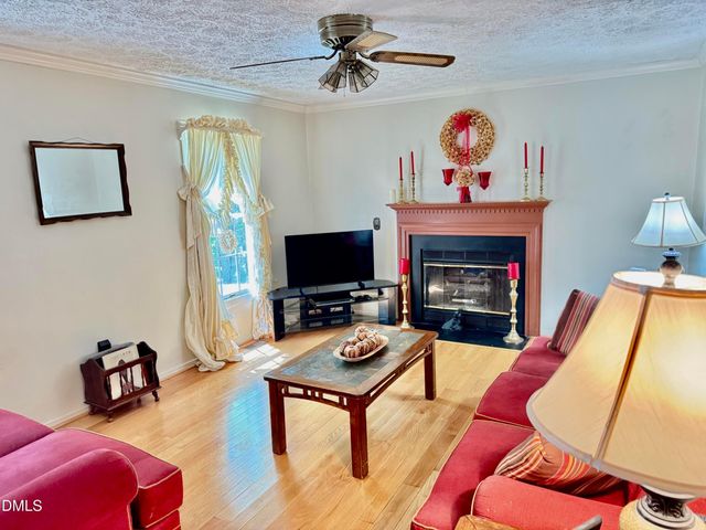 84 Wintergreen Road, Henderson, NC 27537