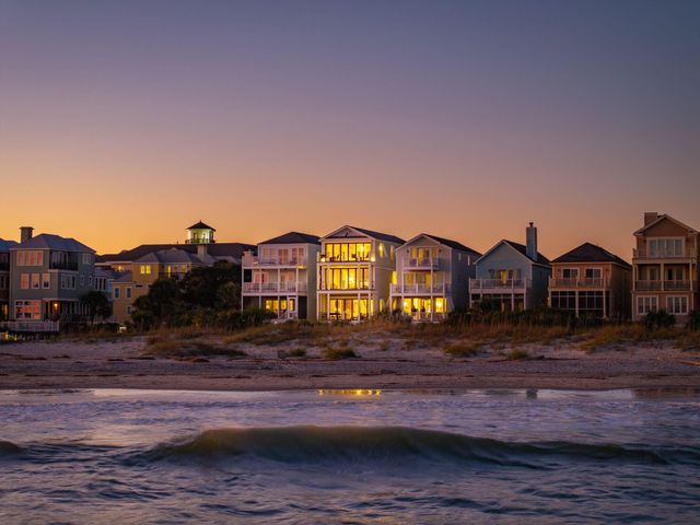 58 Grand Pavilion Drive, Isle Of Palms, SC 29451