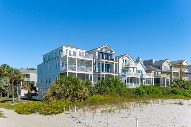 58 Grand Pavilion Drive, Isle Of Palms, SC 29451