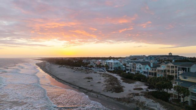 58 Grand Pavilion Drive, Isle Of Palms, SC 29451