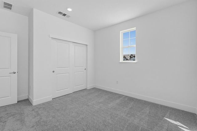 2048 Serendipity Dr, Roseville, CA 95747