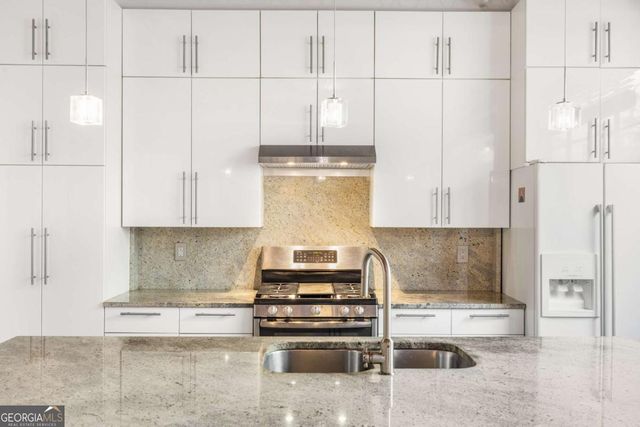 834 Dekalb Avenue D, Atlanta, GA 30307