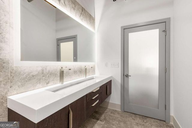 834 Dekalb Avenue D, Atlanta, GA 30307