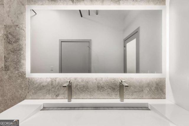 834 Dekalb Avenue D, Atlanta, GA 30307