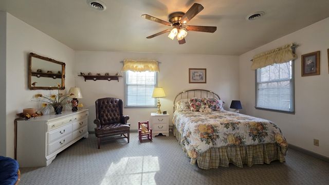 5821 Greer Rd, Goodlettsville, TN 37072