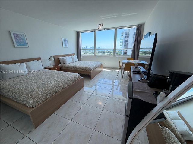 5445 Collins Ave 1606, Miami Beach, FL 33140