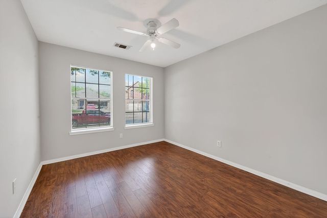 17107 Canterbury Green Court, Sugar Land, TX 77498