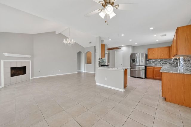 17107 Canterbury Green Court, Sugar Land, TX 77498