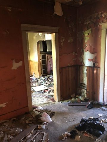 57 Grove Street, Highland Park, MI 48203