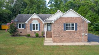 1137 Glenwood Dr, Columbia, TN 38401