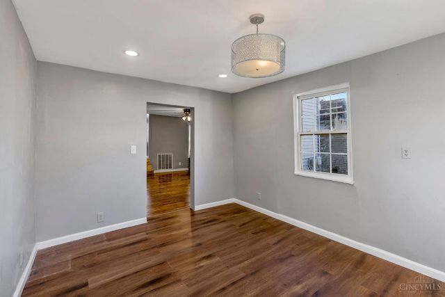 7718 Hamilton Avenue, Mt Healthy, OH 45231