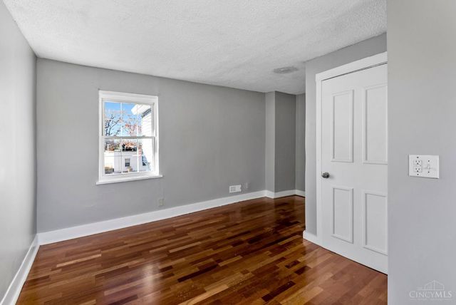 7718 Hamilton Avenue, Mt Healthy, OH 45231