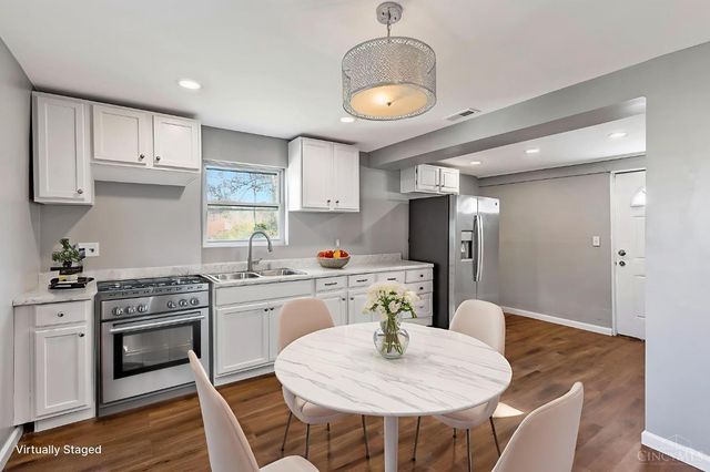 7718 Hamilton Avenue, Mt Healthy, OH 45231