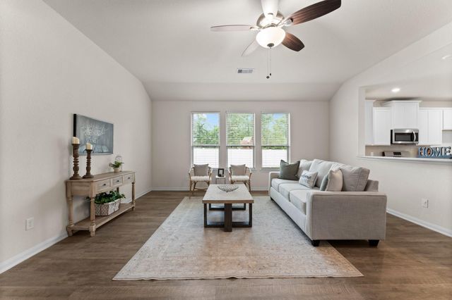 6026 Hazel Place Drive, Conroe, TX 77303