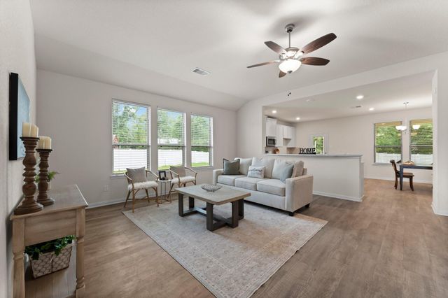 6026 Hazel Place Drive, Conroe, TX 77303